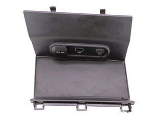 Накладка центральної консолі передня KIA K5 DL3 2019-2023 84630-L3500WK, 84630-L3500WK, A