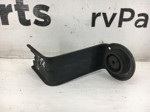 Кронштейн радіатора верхній лівий правий TOYOTA AVENSIS T27 2009-2011 16533-0R020, 16533-0R020, A