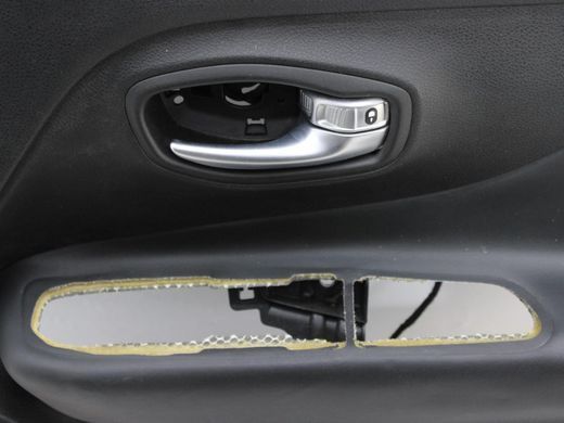 Карта дверей передня права JEEP RENEGADE 2014- 6NQ15LXHAA, 6NQ15LXHAA, B