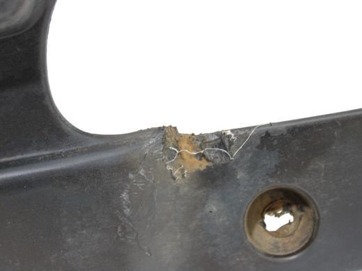 Накладка бампера нижня передня NISSAN NAVARA D40 2005-2010 96011EB400, 96011EB400, B