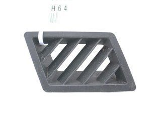 Решітка вентиляційна передня права BMW X3 E83 2006-2010 51453415360, 51453415360, A