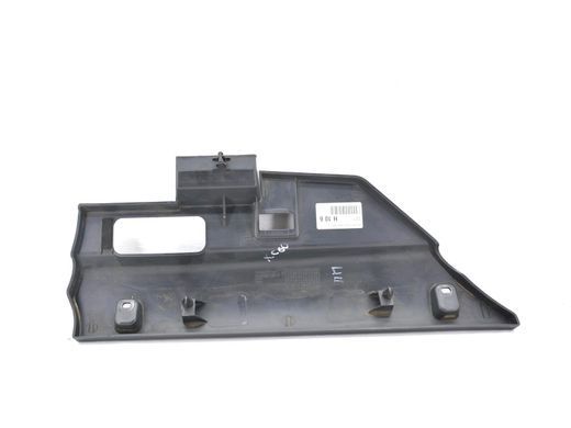 Накладка торпедо нижня права VOLVO XC60 2013-2017 8630198, 8630198, A