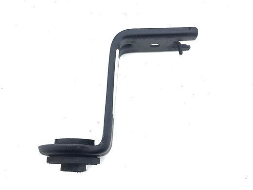 Кронштейн радиатора верхний левый правый TOYOTA AVENSIS T27 2012-2015 16533-0R020, 16533-0R020, A