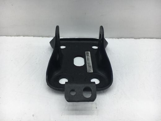 Кронштейн рычага подвески задний левый правый JEEP RENEGADE 2018- 68246683AA, 68246683AA, A