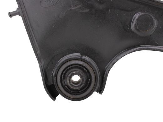 Важіль передньої підвіски лівий LAND ROVER DISCOVERY SPORT L550 2014-2019 LR060047, LR060047, A