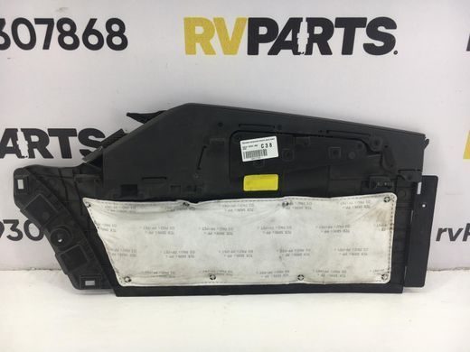 Накладка центральной консоли передняя правая HYUNDAI SANTA FE S1 2018-2020 (84612-S2001) 84615-S2000-NNB, 84615-S2000-NNB, A