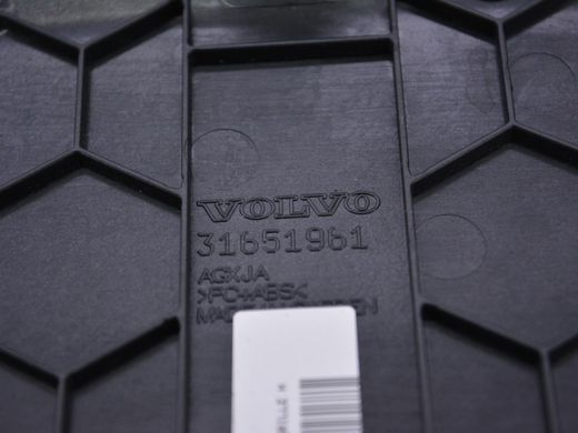 Накладка торпедо верхня VOLVO S60 SPA 2019-2024 31651961, 31651961, A