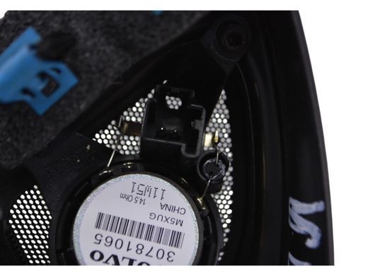 Накладка зеркала передняя левая внутренняя VOLVO XC60 2008-2013 (в зборі з динаміком 307781065) 30761585, 30761585, A