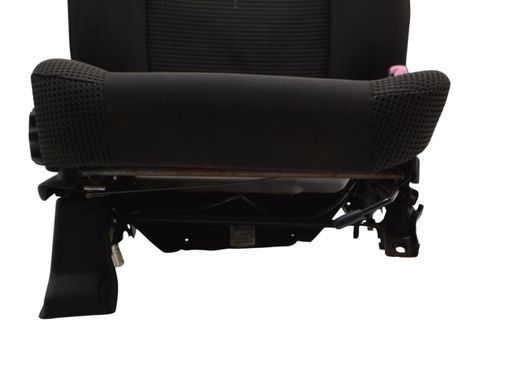 Сиденье переднее правое NISSAN PATHFINDER R51 2005-2014 (механічне, з підголовником, без Airbag) 87300EB108, 87300EB108, B