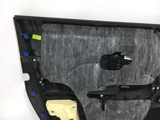 Карта дверей передня права KIA SOUL 2015-2019 82308-B2020-DT2, 82308-B2020-DT2, B